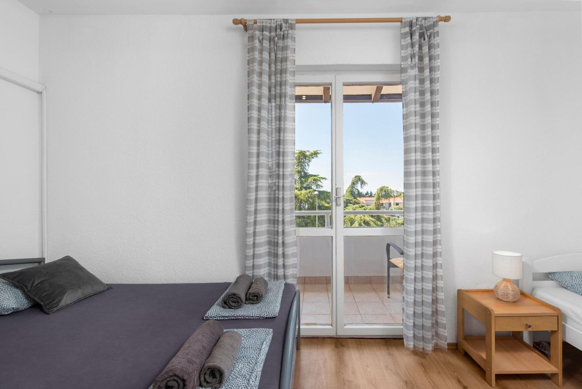 Apartment Maria Пореч Екстер'єр фото
